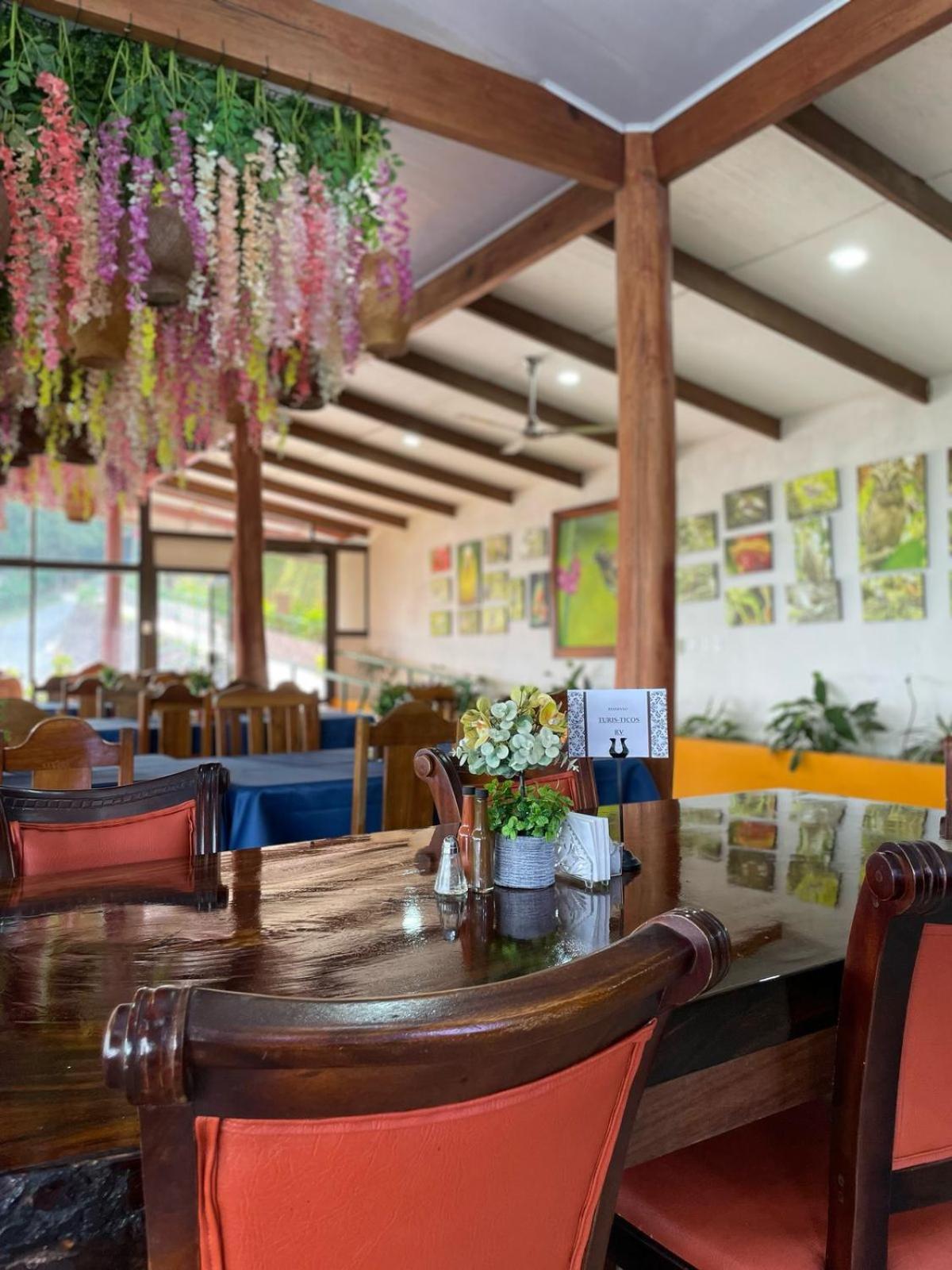 Heliconias Rainforest Lodge Bijagua Exterior photo